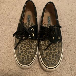 Sperry leopard shoes